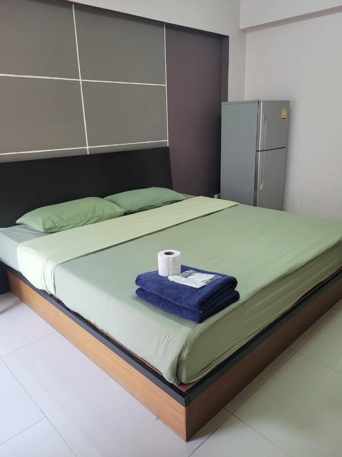 Ladapan Mansion Apartment Nonthaburi Exterior photo