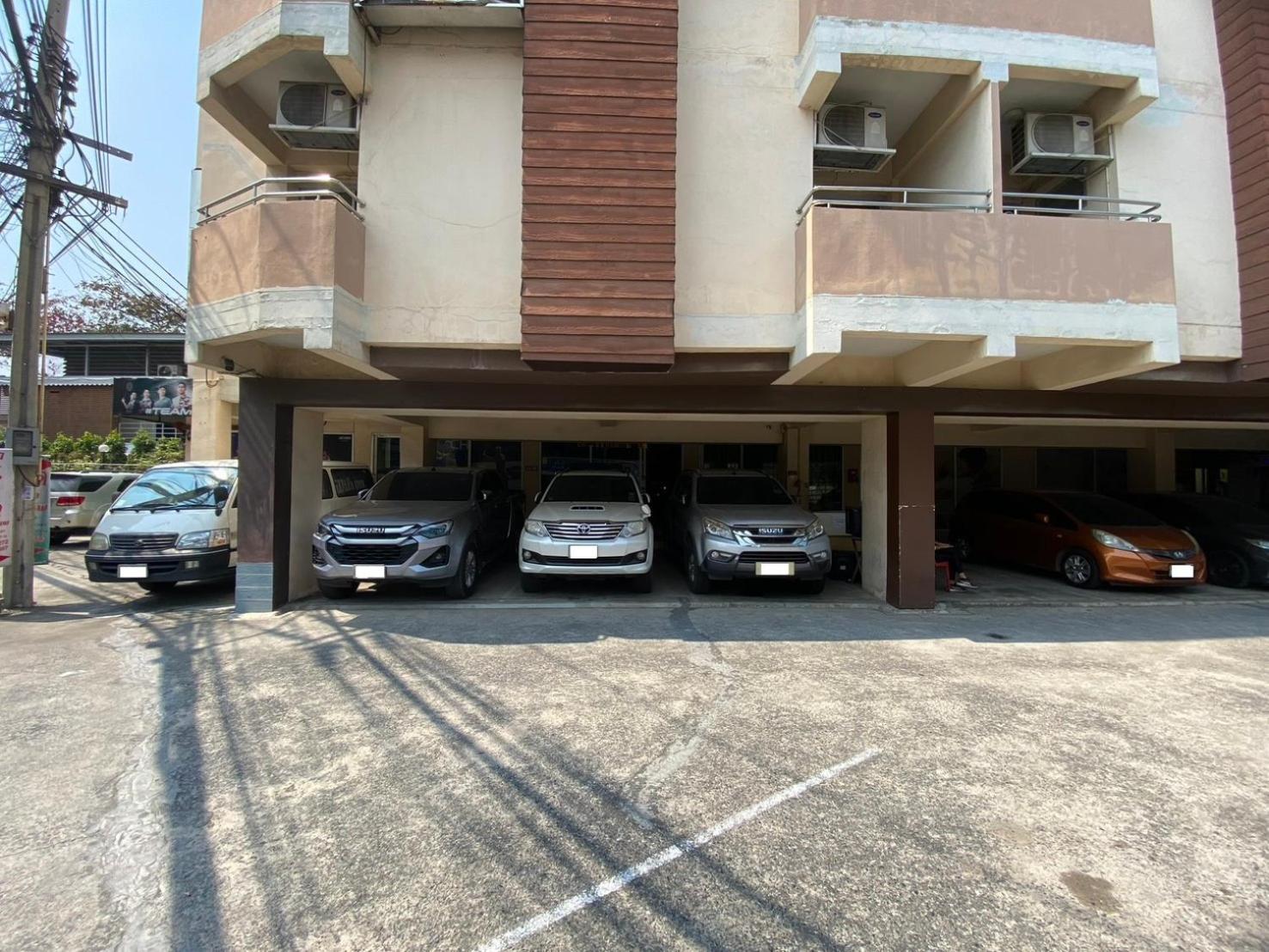 Ladapan Mansion Apartment Nonthaburi Exterior photo